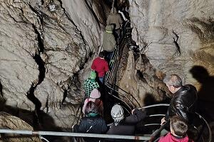 Proseguono alla Grotta del Vento le serate speleologiche