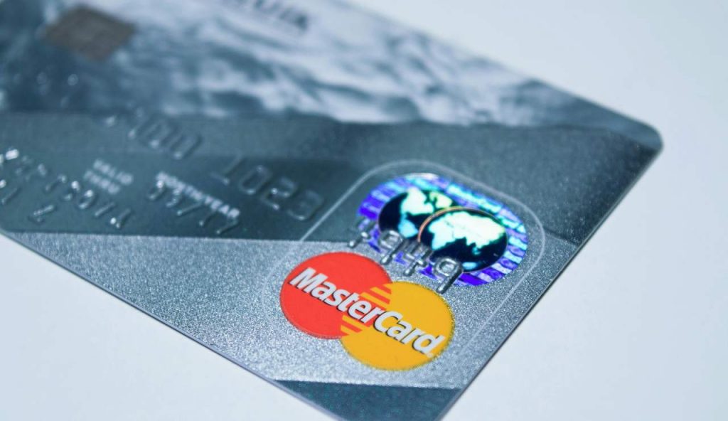 MasterCard - foto Pixabay - LaGazzettadelSerchio.it