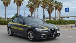 Volante guardia di finanza