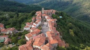 Ghivizzano diventa il centro del riuso nel rispetto dell'ambiente e delle famiglie meno abbienti