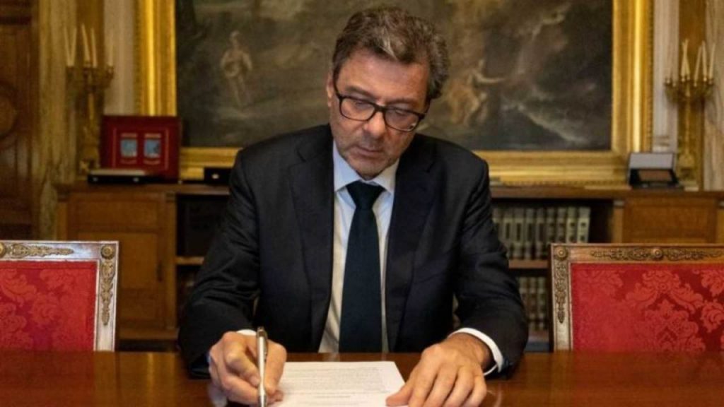 Ministro Giorgetti - foto Facebook - Lagazzettadelserchio.it