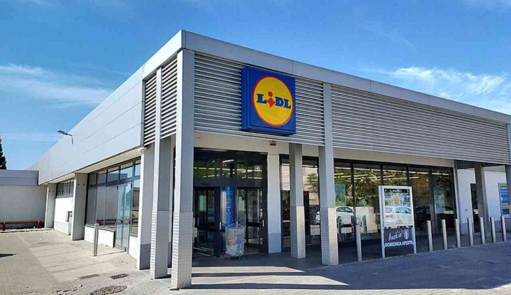 Negozio LIDL - foto Wikimedia Commons - Lagazzettadelserchio.it